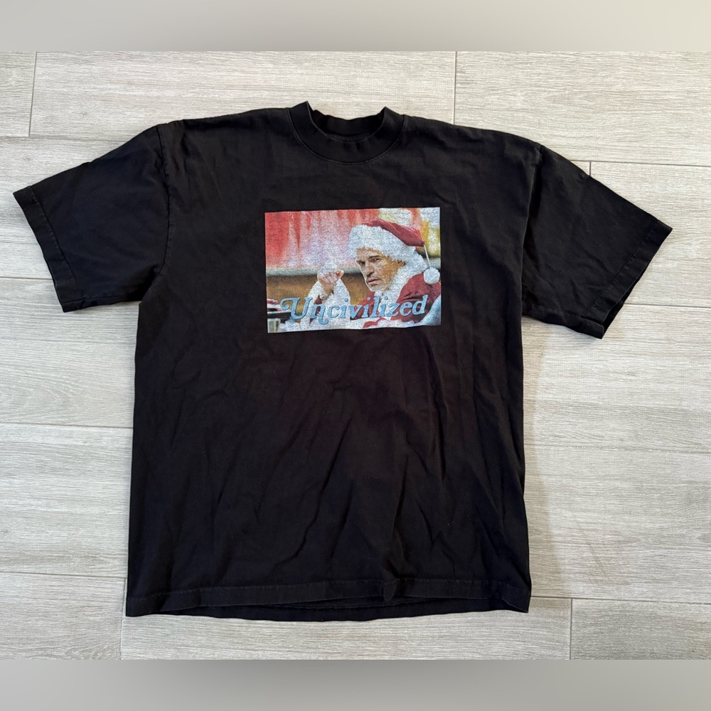 Men's Uncivilized Christmas Bad Santa Black Tee T-Shirt Size L Large Used